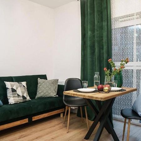 Apartamenty Na Jaworskiej Wroclaw Luaran gambar