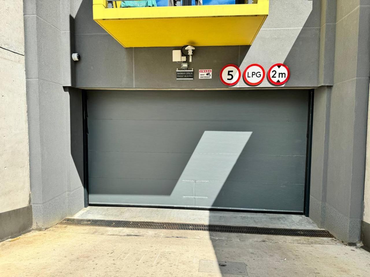 Apartamenty Na Jaworskiej Wroclaw Luaran gambar
